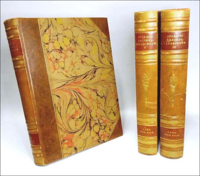 Ruth Linder : Sveriges småskollärarinnor i ord och bild