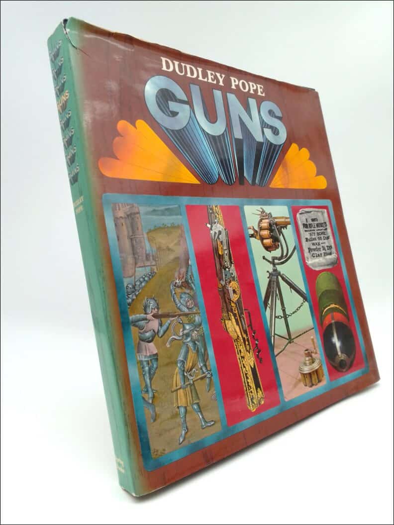 Dudley Pope : Guns