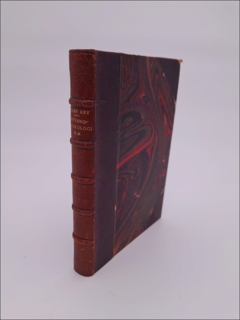 Ellen Key : Kvinno-psykologi och kvinnlig logik, en studie och ett försvar ; Några tankar om huru reaktioner uppstå, om yttrande- och tryckfrihet samt slutord