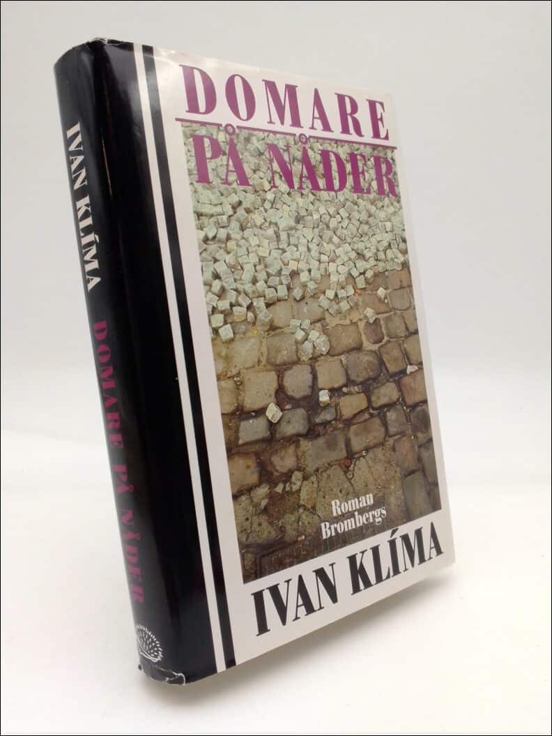 Ivan Klìma : Domare på nåder