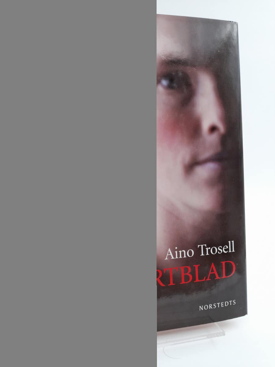 Aino Trosell : Hjärtblad