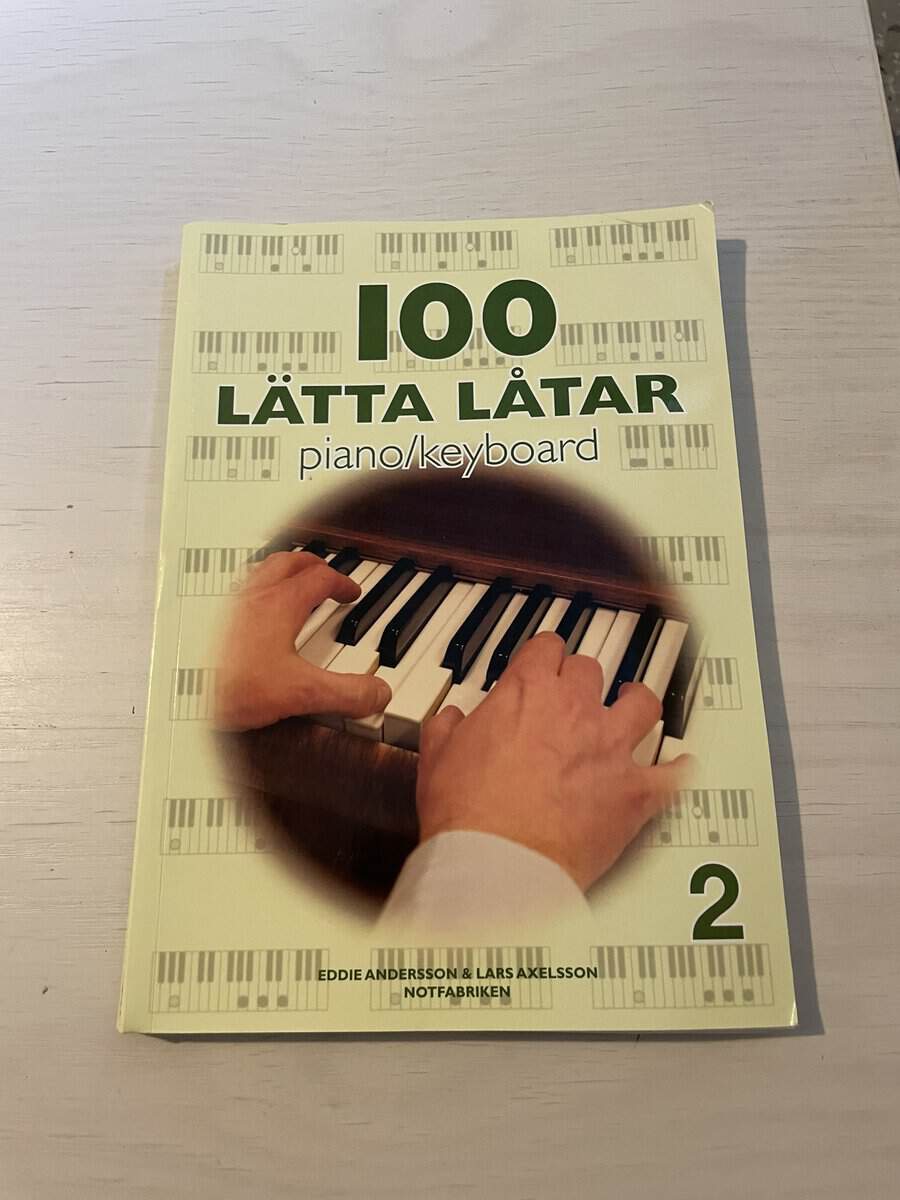 100 lätta låtar