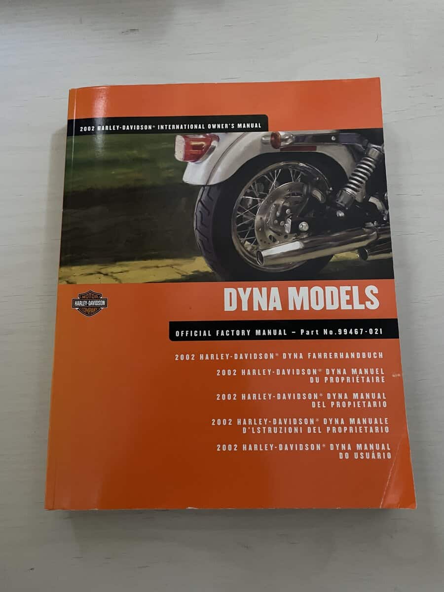2002 Harley-Davidson International Owner's Manual - Dyna Models