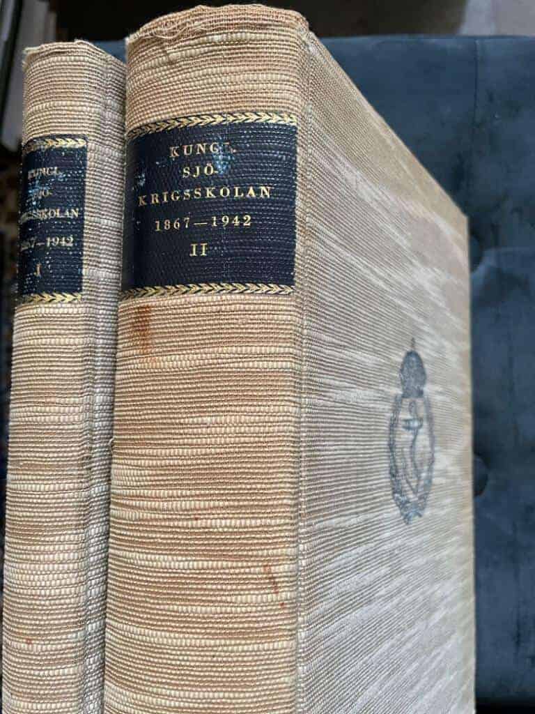 A. Giron : Kungl. Sjökrigsskolan 1867 - 1942 I-II