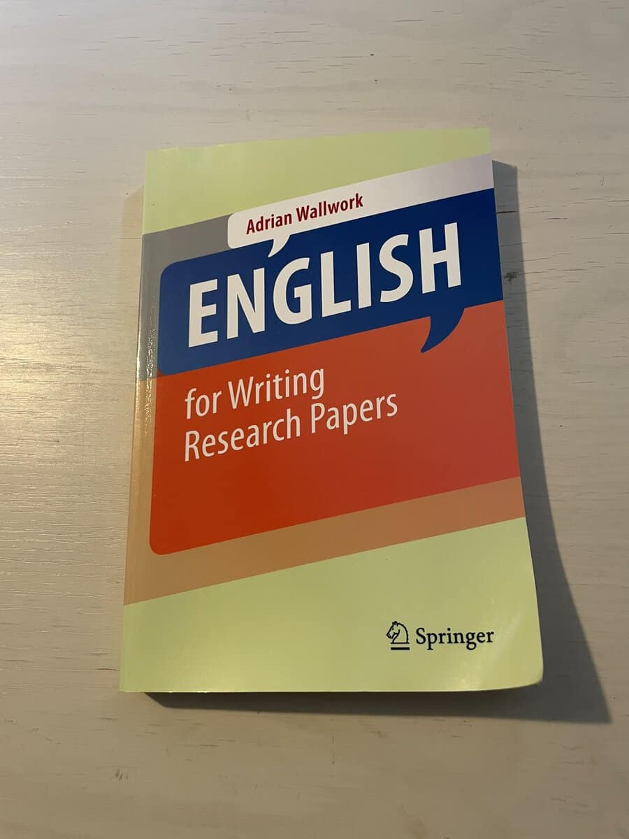 Adrian. Wallwork : English for Writing Research Papers