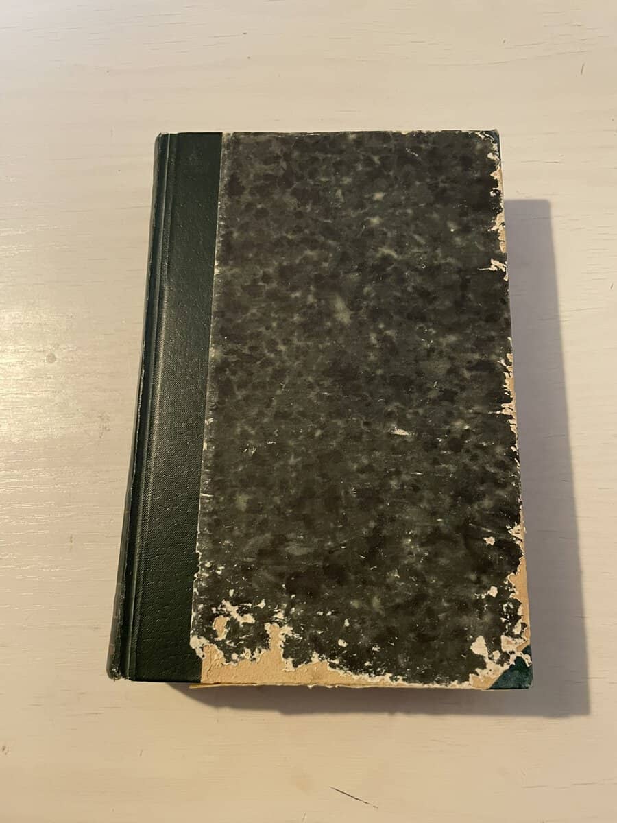 Ahlberg, Axel W. m.fl. : Latinsk-svensk ordbok