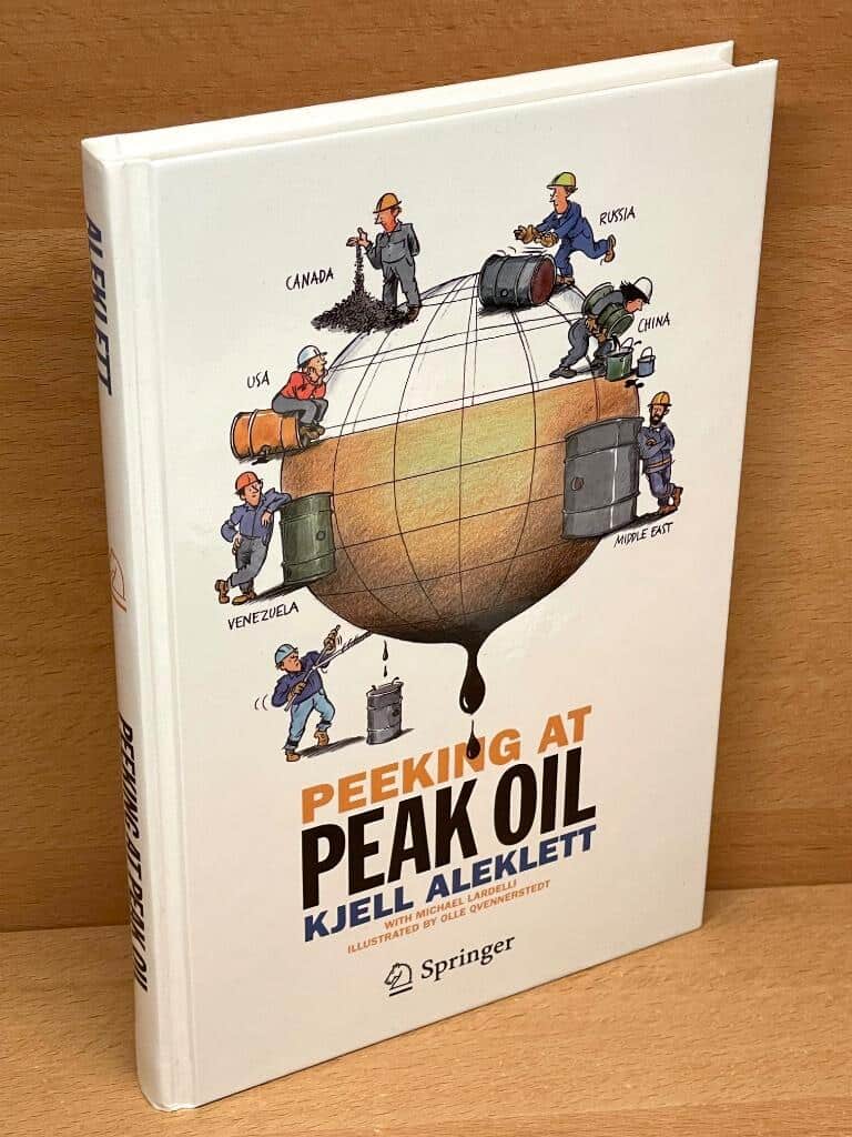 Aleklett, Kjell ; Lardelli, Michael : Peeking at peak oil