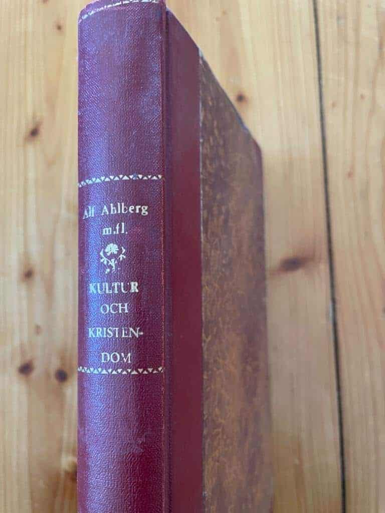Alf Ahlberg m.fl. : Kultur och kristendom. En vänbok till Harry Blomberg på 50-årsdagen