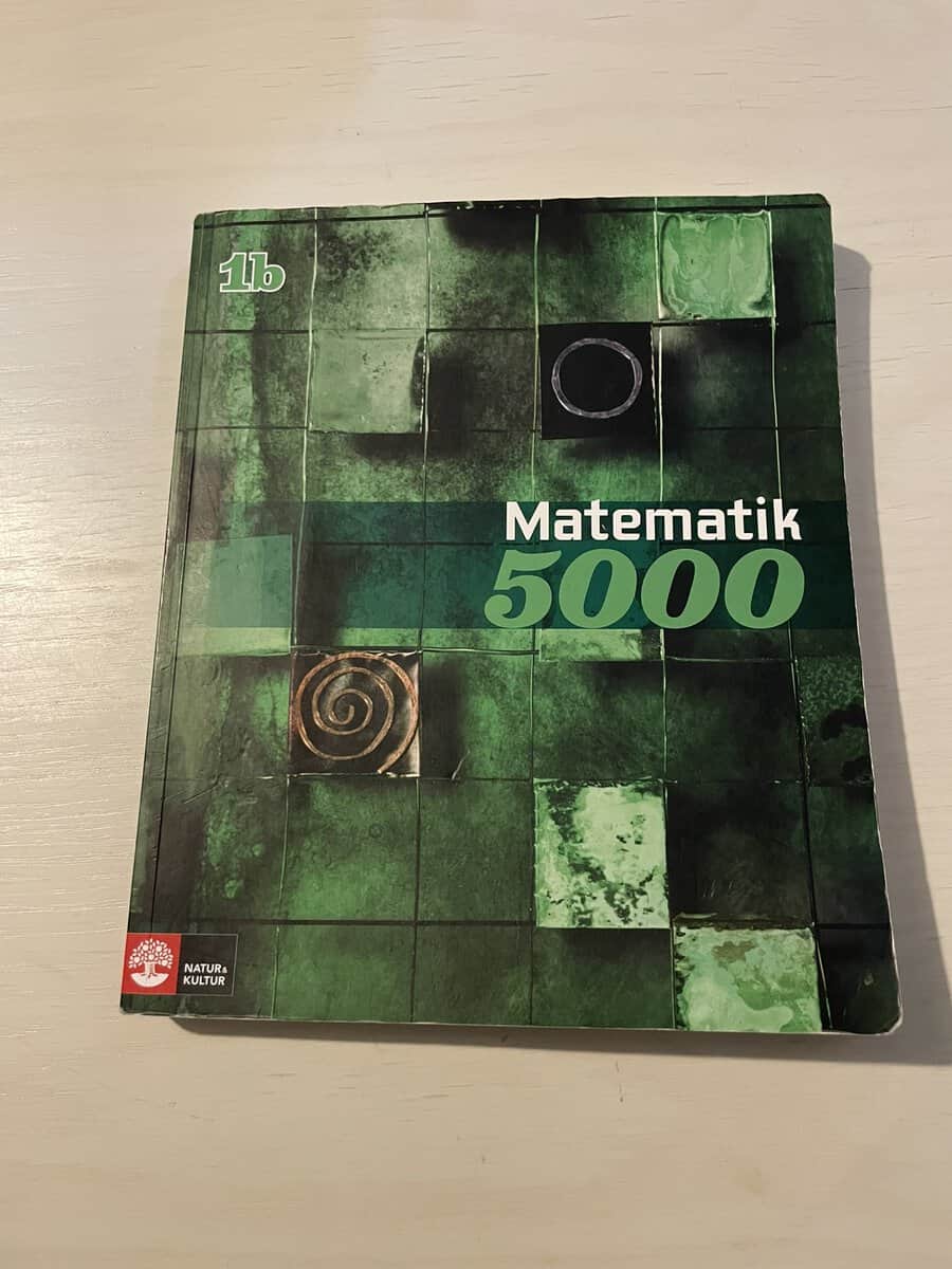 Alfredsson, Lena, Bråting, Kajsa, Erixon, Patrik, Heikne, Hans : Matematik 5000 1b grön lärobok
