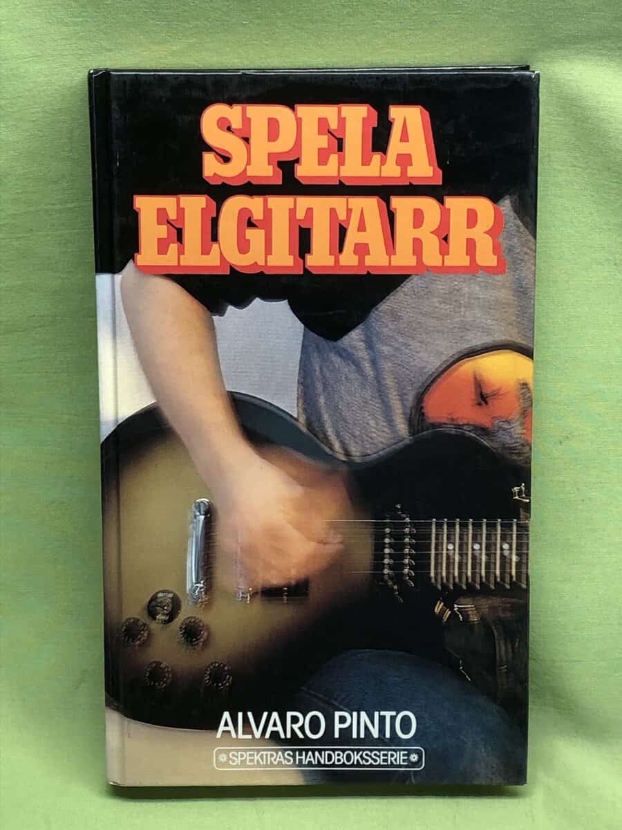 Alvaro Pinto : Spela elgitarr