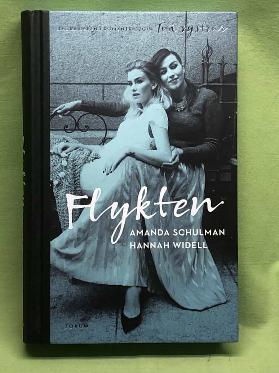 Schulman, Amanda, Widell, Hannah : Flykten