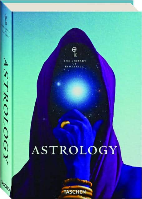 Andrea Richards : Astrology