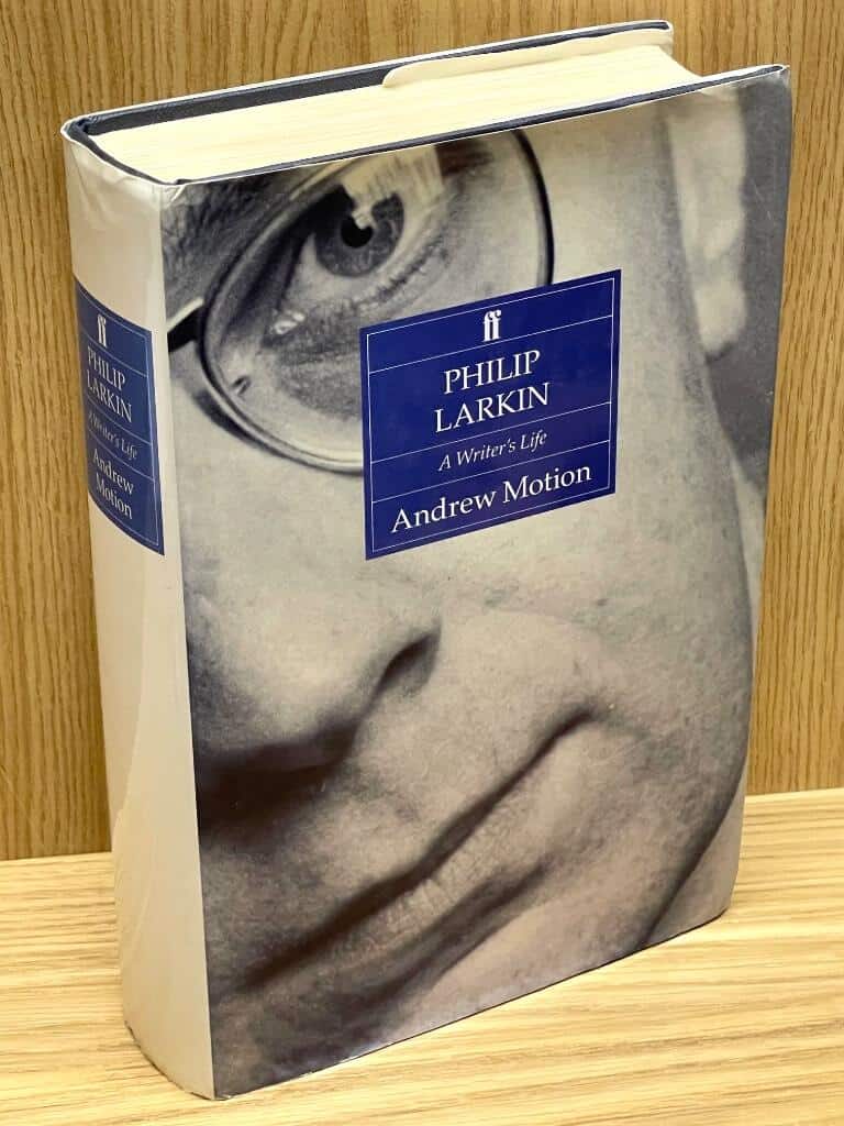 Andrew Motion : Philip Larkin
