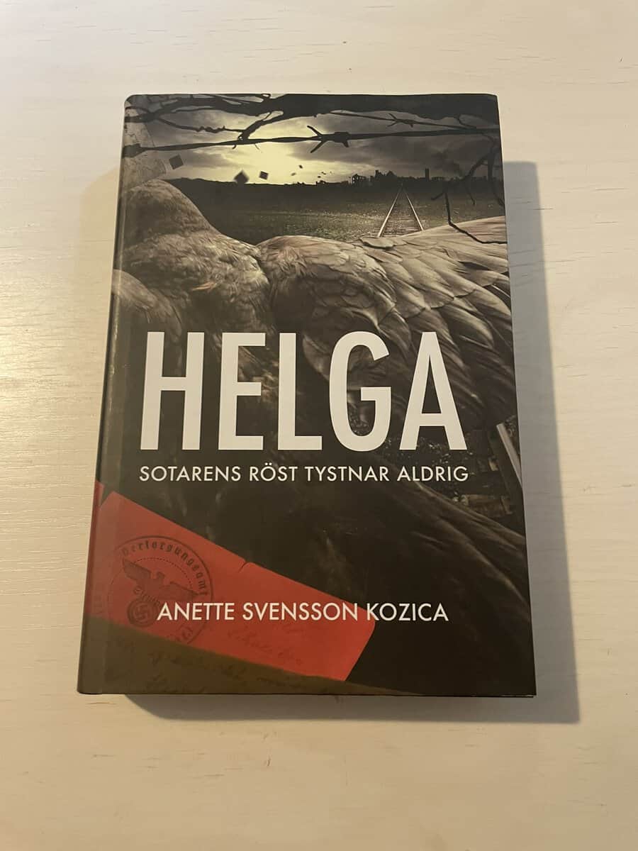 Anette Svensson Kozica : Helga