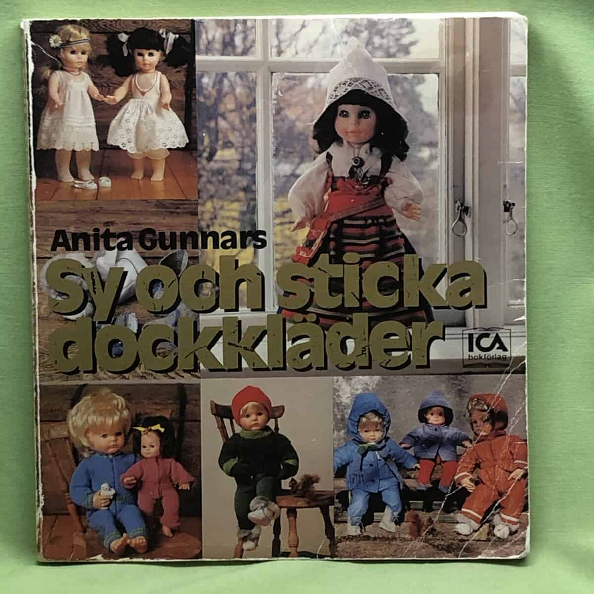 Anita Gunnars : Sy och sticka dockkläder