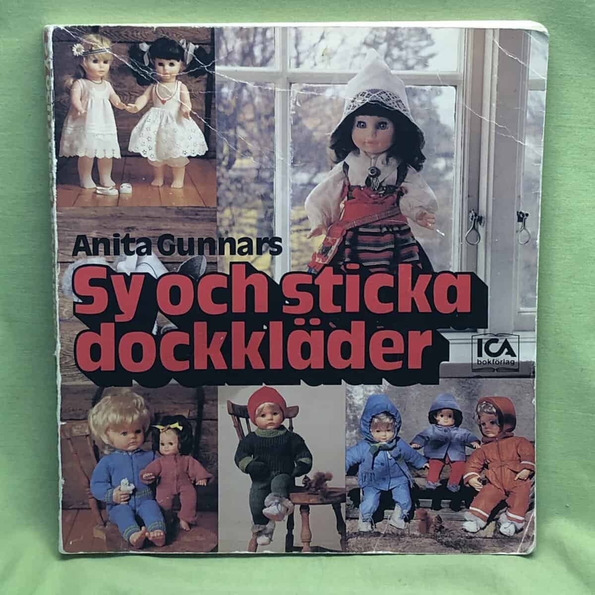 Anita Gunnars : Sy och sticka dockkläder
