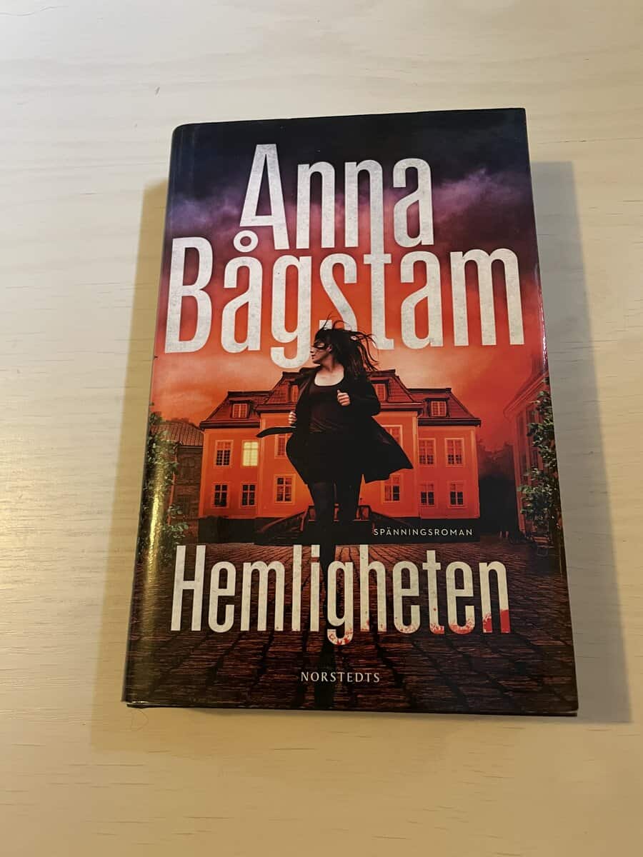 Anna Bågstam : Hemligheten