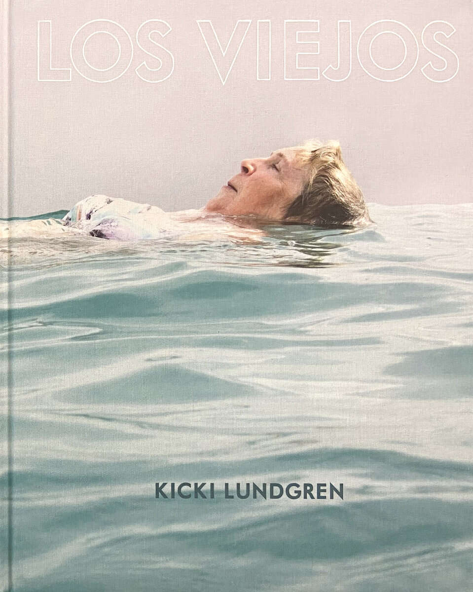 Anna Gavanas : Los viejos