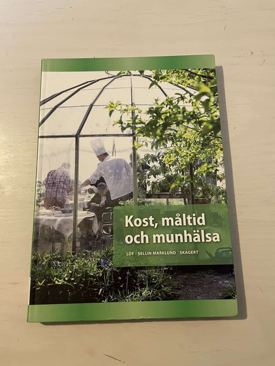 Annika Löf : Kost, måltid och munhälsa