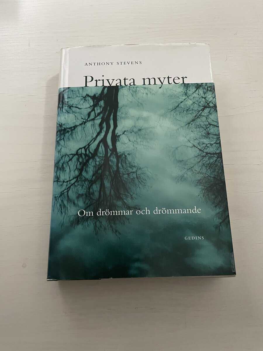 Anthony Stevens : Privata myter