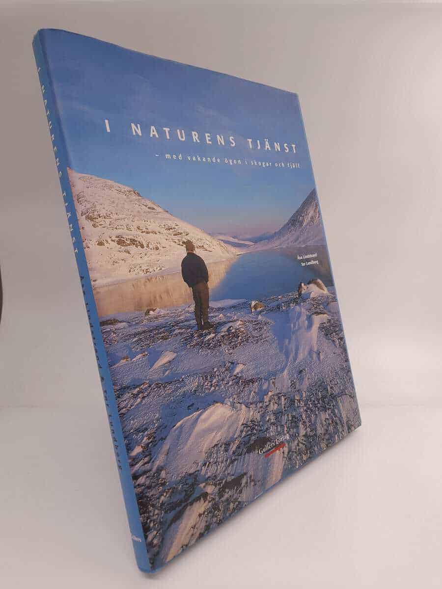 Åsa Lindstrand : I naturens tjänst