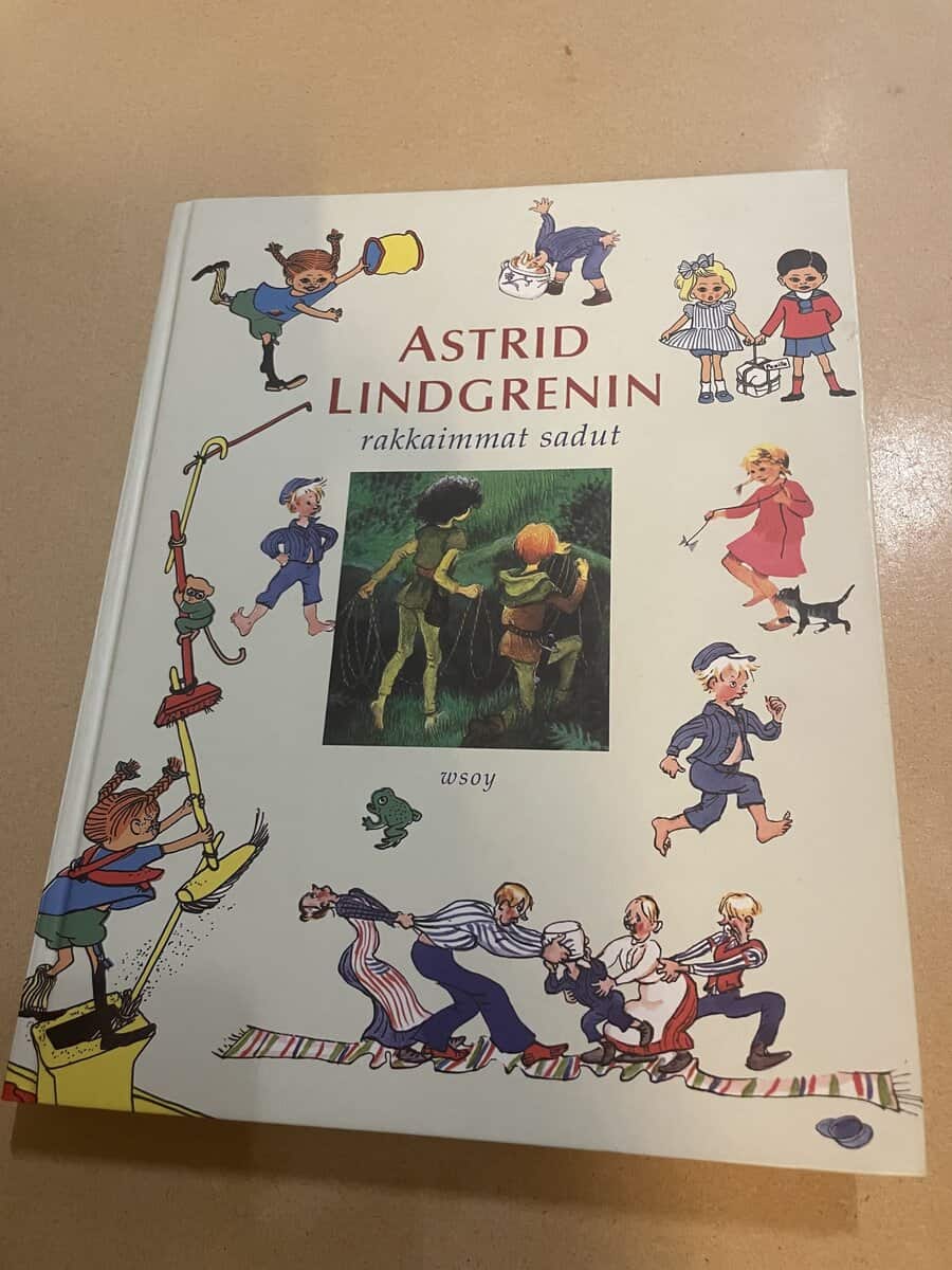 Astrid Lindgren : Astrid Lindgrenin rakkaimmat sadut