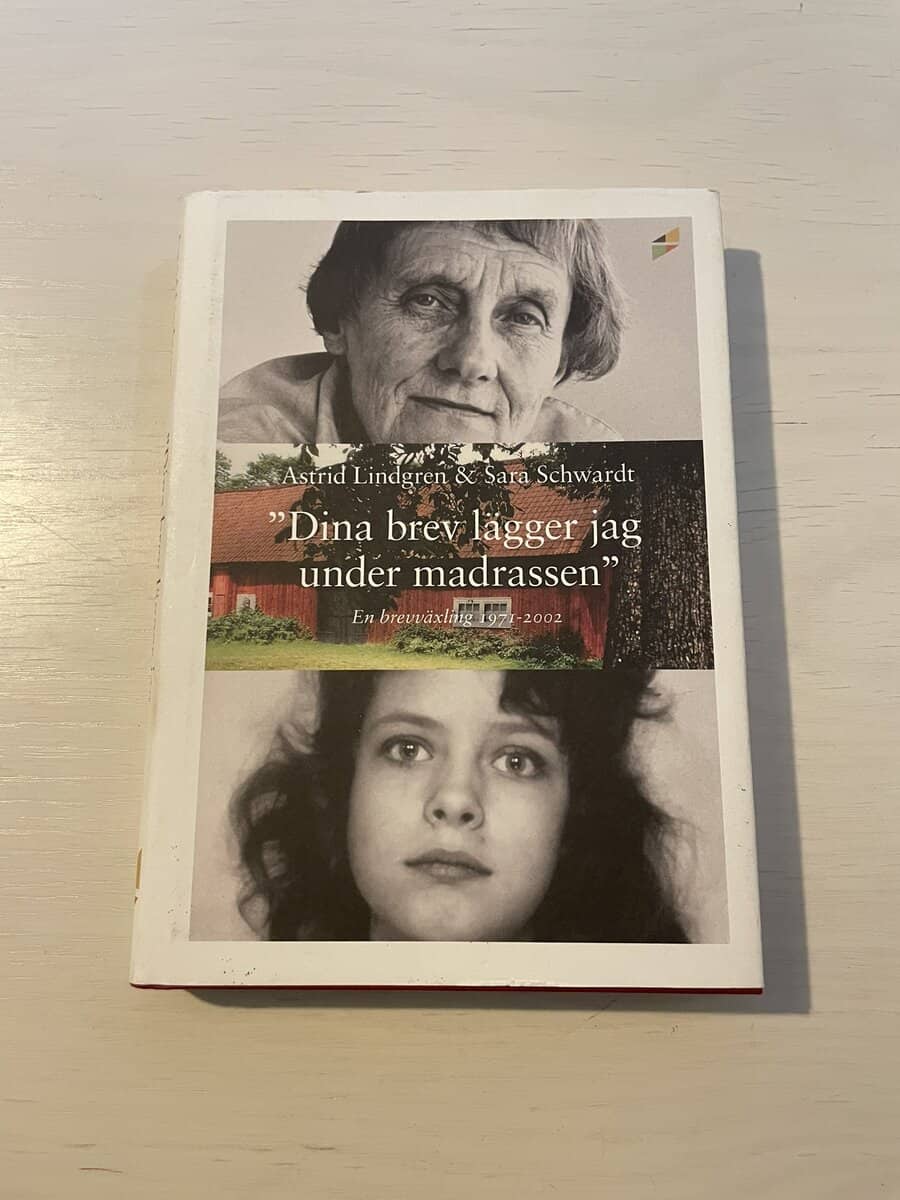 Astrid Lindgren : 'Dina brev lägger jag under madrassen' en brevväxling 1971-2002