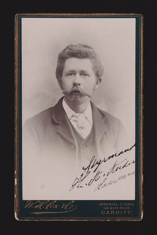 W. H. Cox & Co. Cardiff (Storbritannien, ateljé)