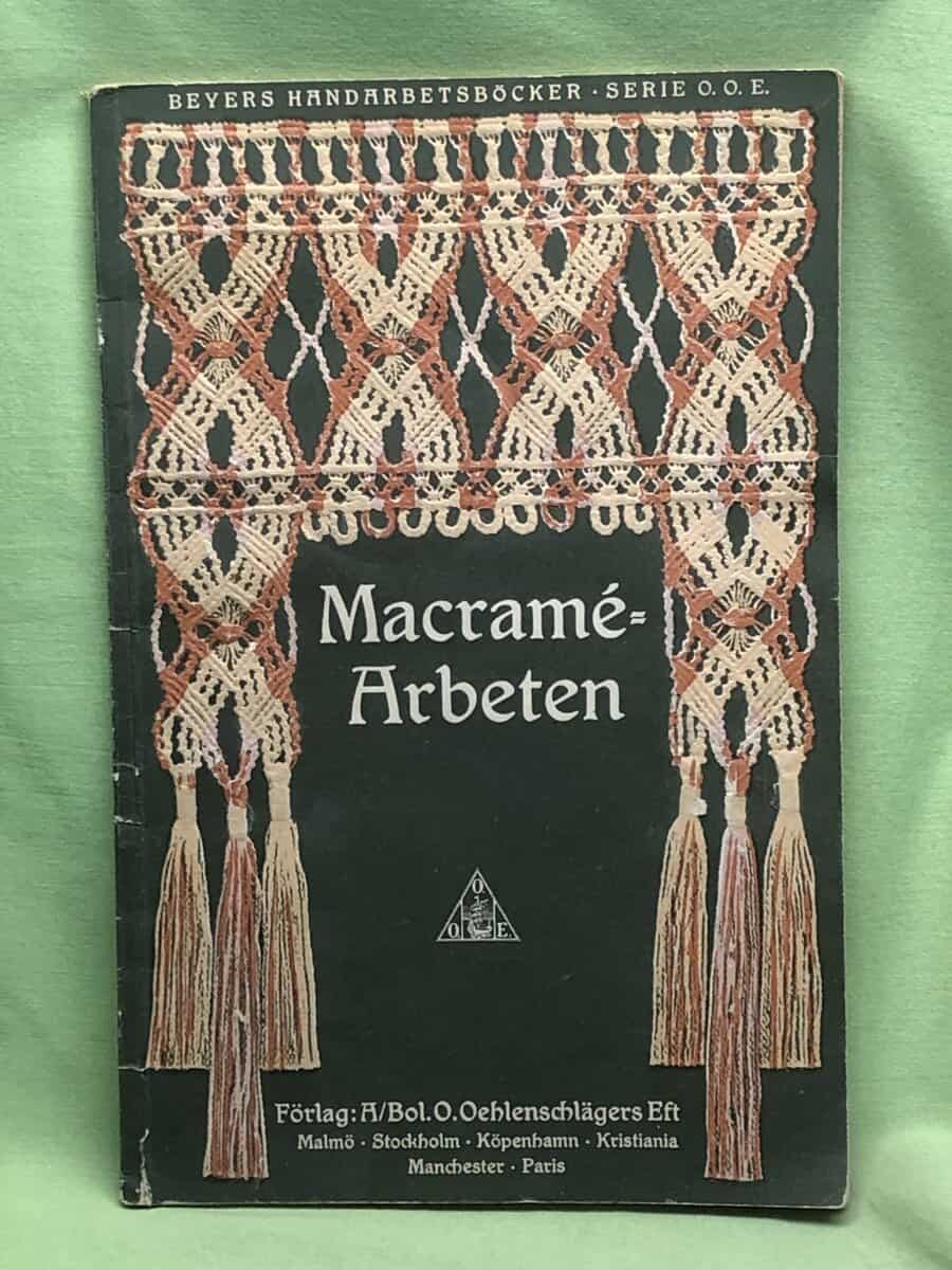 Beyers handarbetsböcker : Macramé arbeten - handarbeten med knytning i olika utförande med 115 illustrationer
