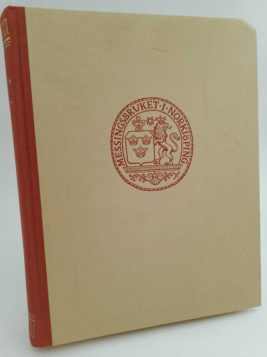 Björn Helmfrid : Holmenöden under fyra sekler