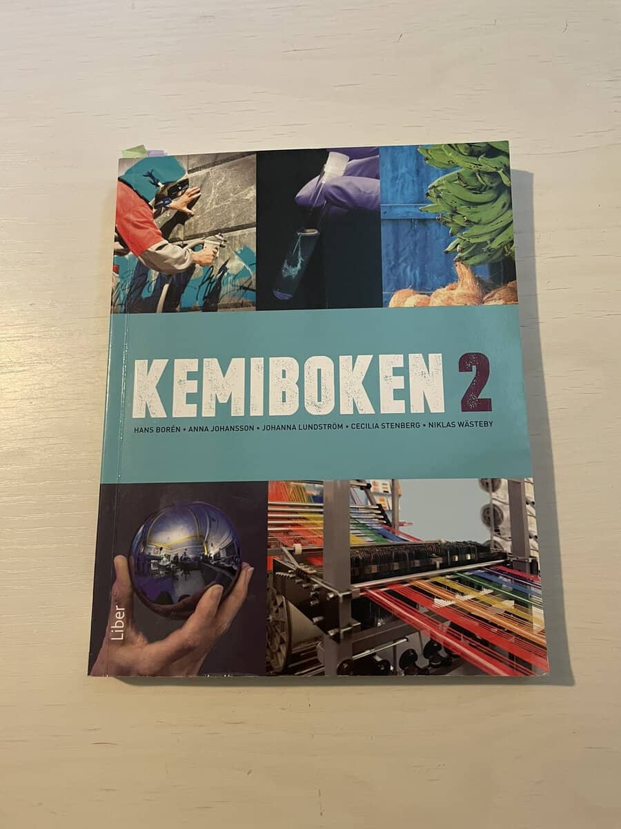 Borén, Hans, Johansson, Anna, Lundström, Johanna, Stenberg, Cecilia, Wästeby, Niklas : Kemiboken 2
