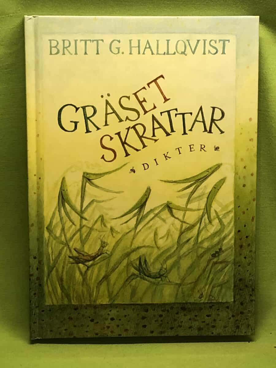 Britt G. Hallqvist : Gräset skrattar