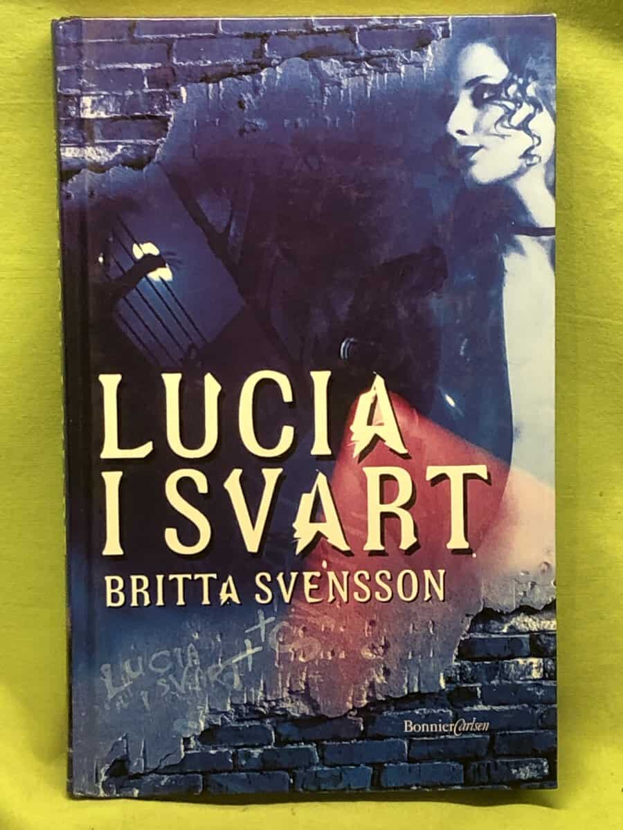 Britta Svensson : Lucia i svart