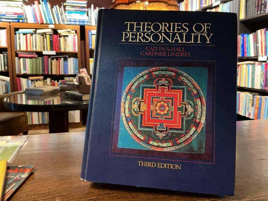 Calvin S. Hall : Theories of personality