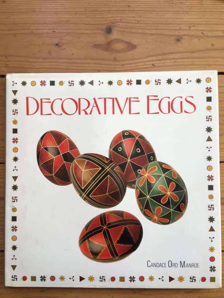 Candace Ord Manroe : Decorative Eggs
