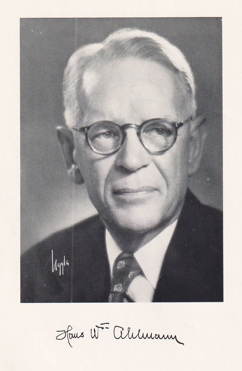 Carl M:son Mannerfelt : Glaciers and climate