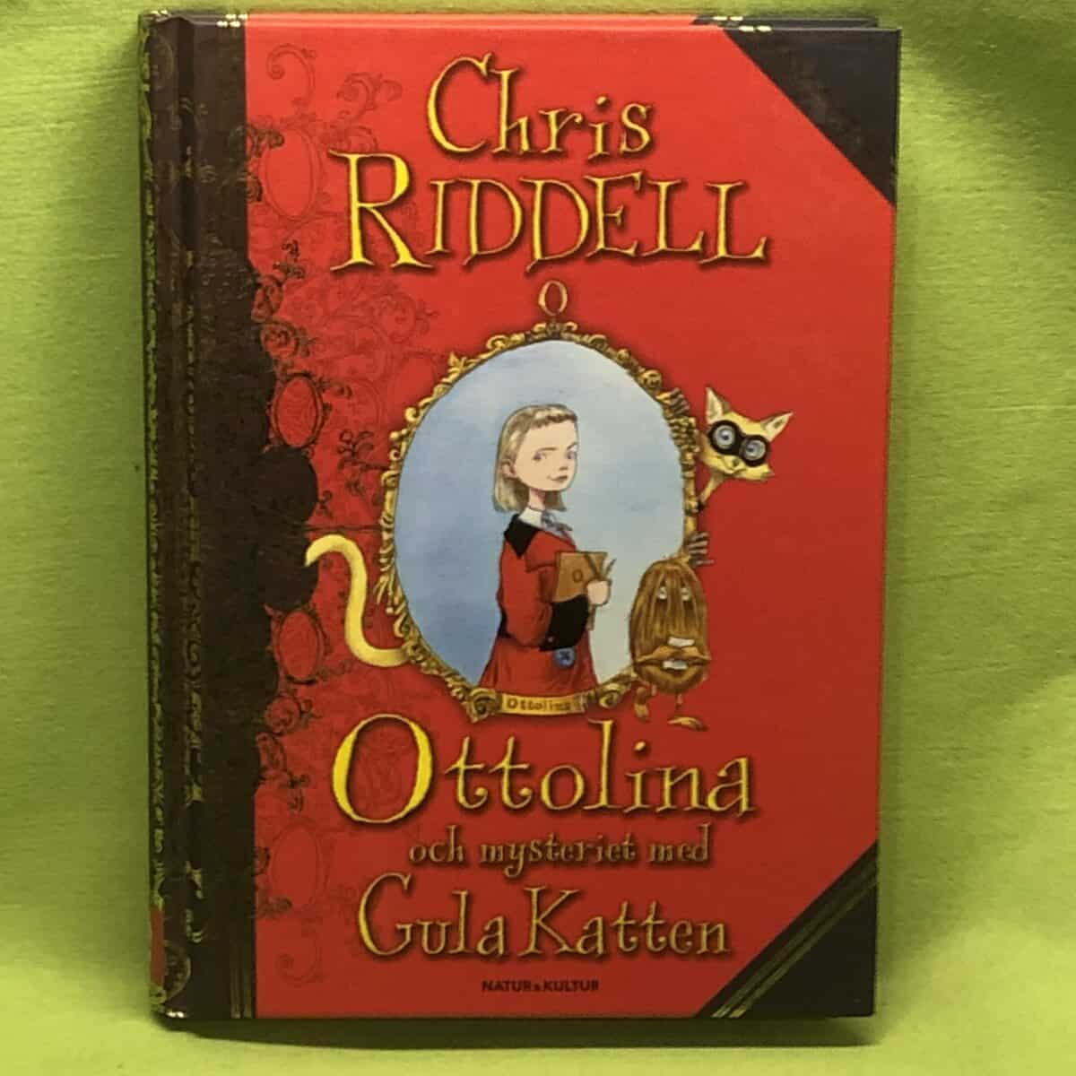 Chris Riddell : Ottolina och mysteriet med gula katten