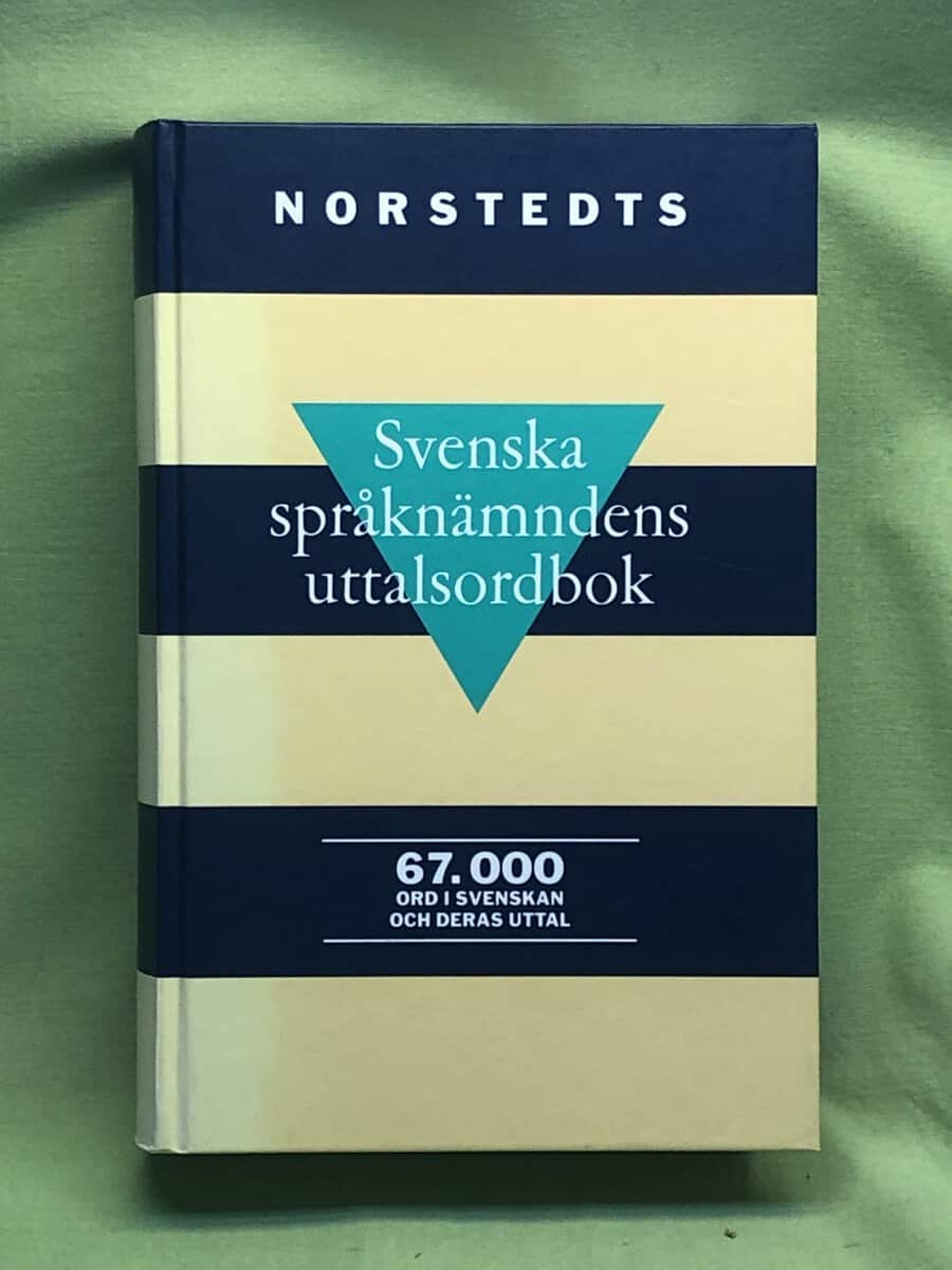 Claes Garlén : Svenska språknämndens uttalsordbok