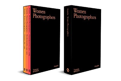 Clara Bouveresse : Women Photographers (Slipcased set)
