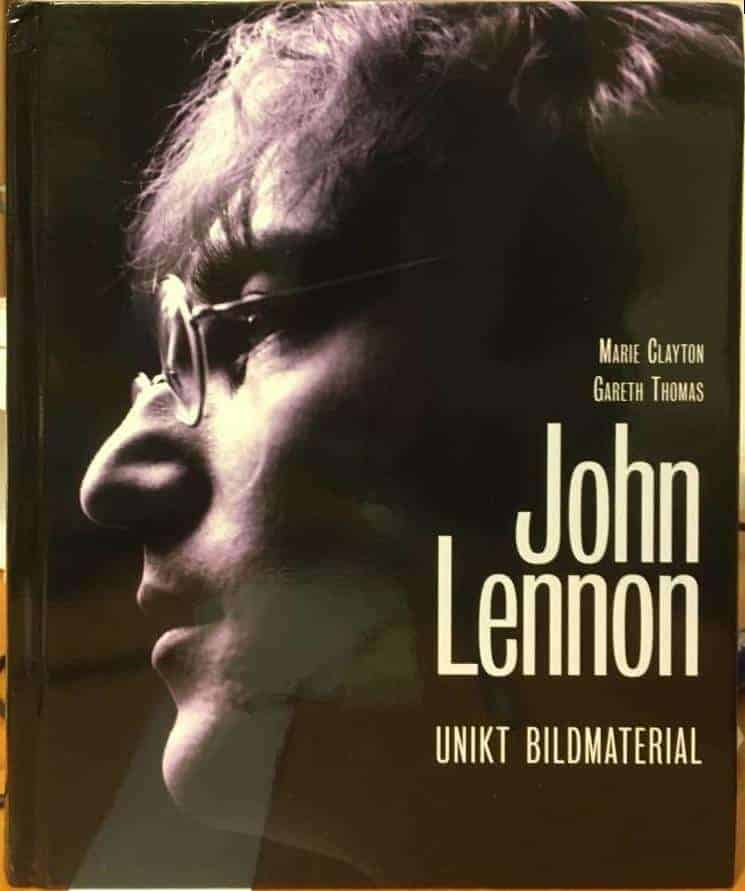 Clayton, Marie ; Thomas, Gareth ; Daily Mail : John Lennon