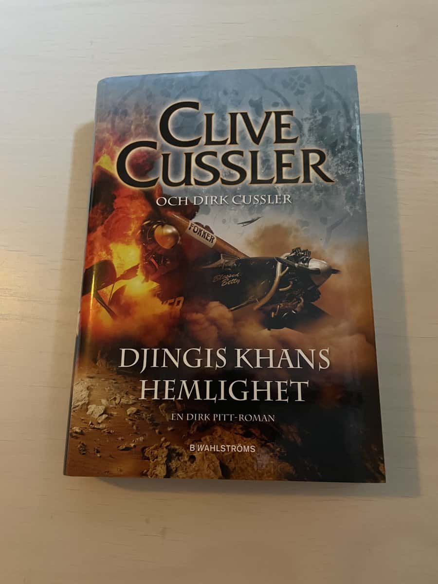Clive Cussler : Djingis Khans hemlighet en Dirk Pitt-roman