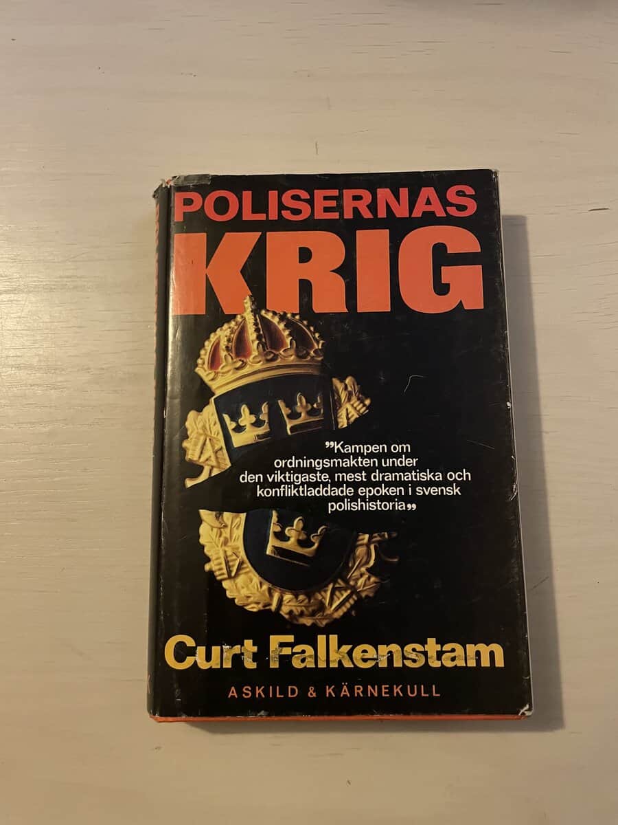 Curt Falkenstam : Polisernas krig