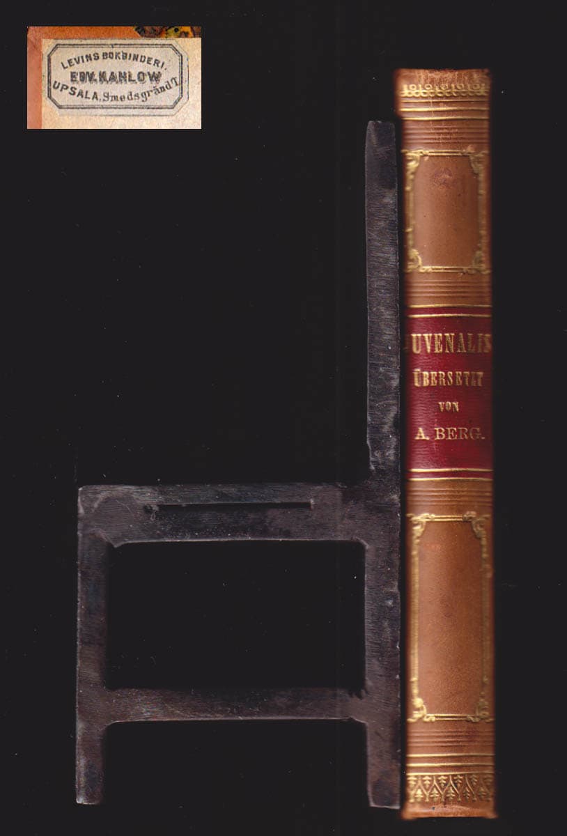 Decimus Junius Juvenalis : Des Decimus Junius Juvenalis Satiren. Im Versmasse Des Originals Übersetzt Und Erläutert von Dr. Alexander Berg