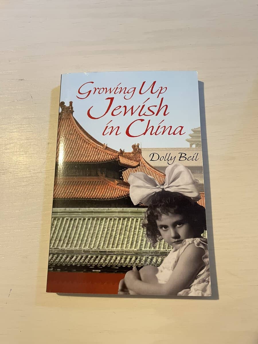 Dolly Beil : Growing Up Jewish in China