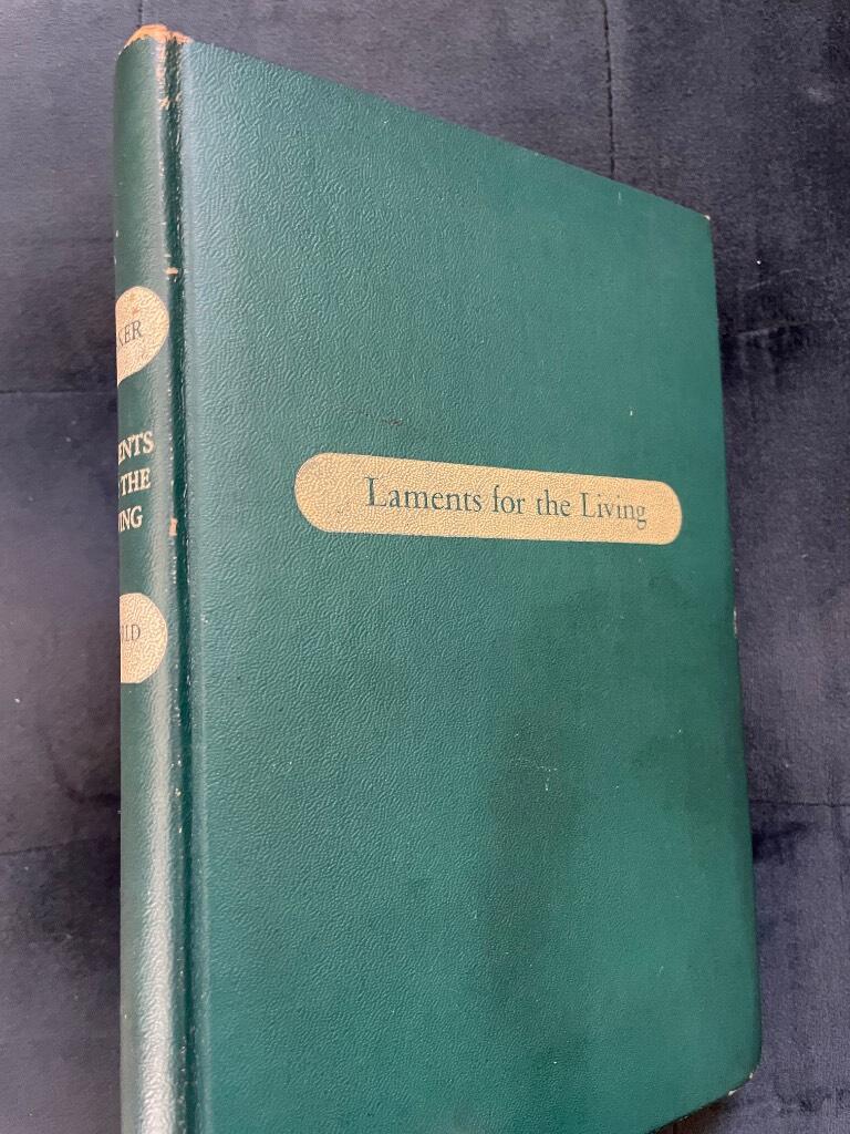 Dorothy Parker : Laments for the living