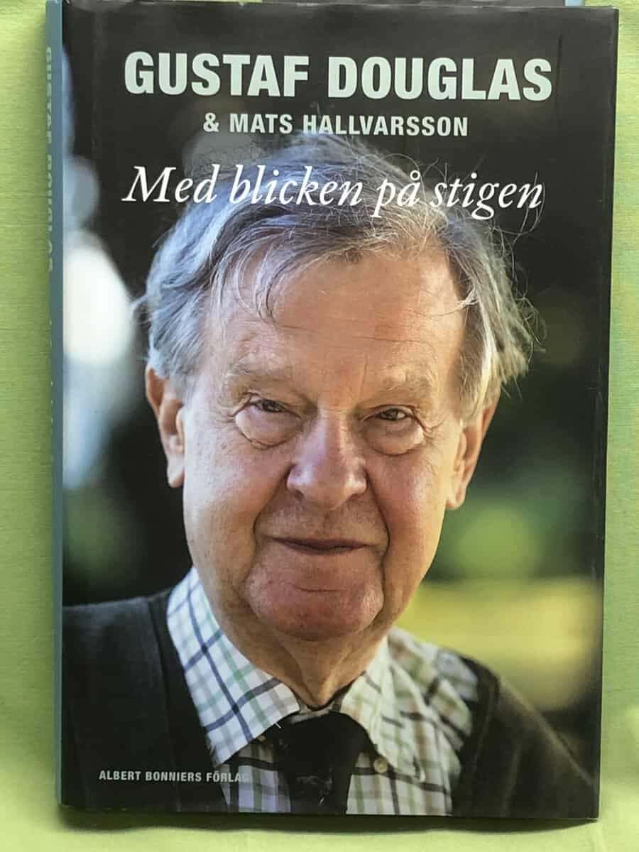 Douglas, Gustaf, Hallvarsson, Mats : Med blicken på stigen
