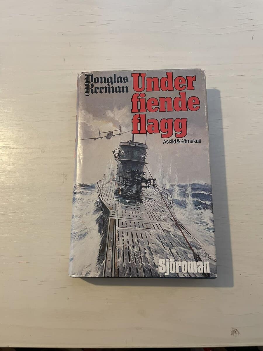 Douglas Reeman : Under fiendeflagg