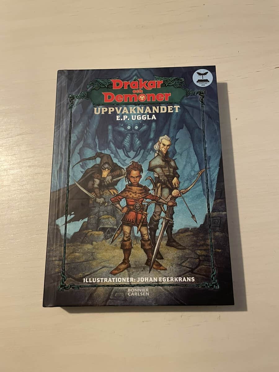 E. P. Uggla : Drakar och demoner - Uppvaknandet