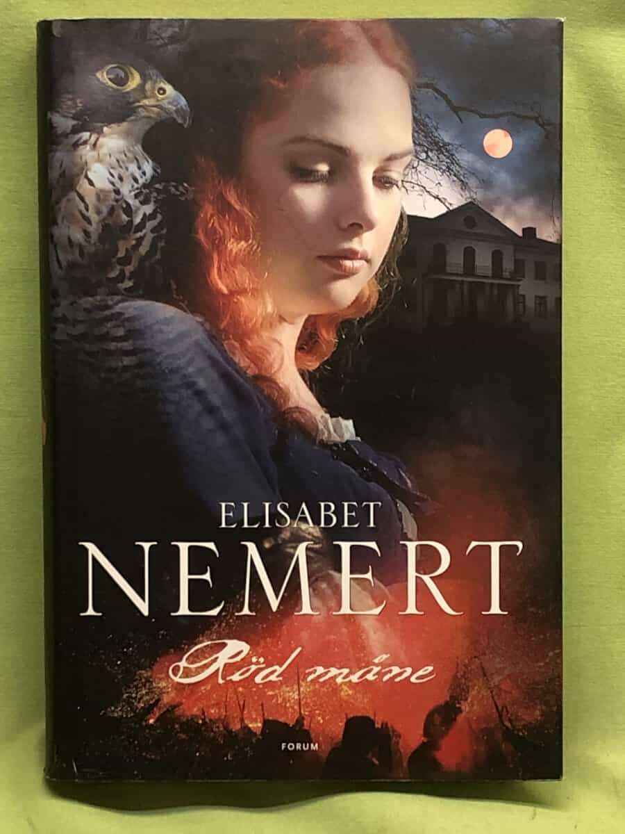 Elisabet Nemert : Röd måne