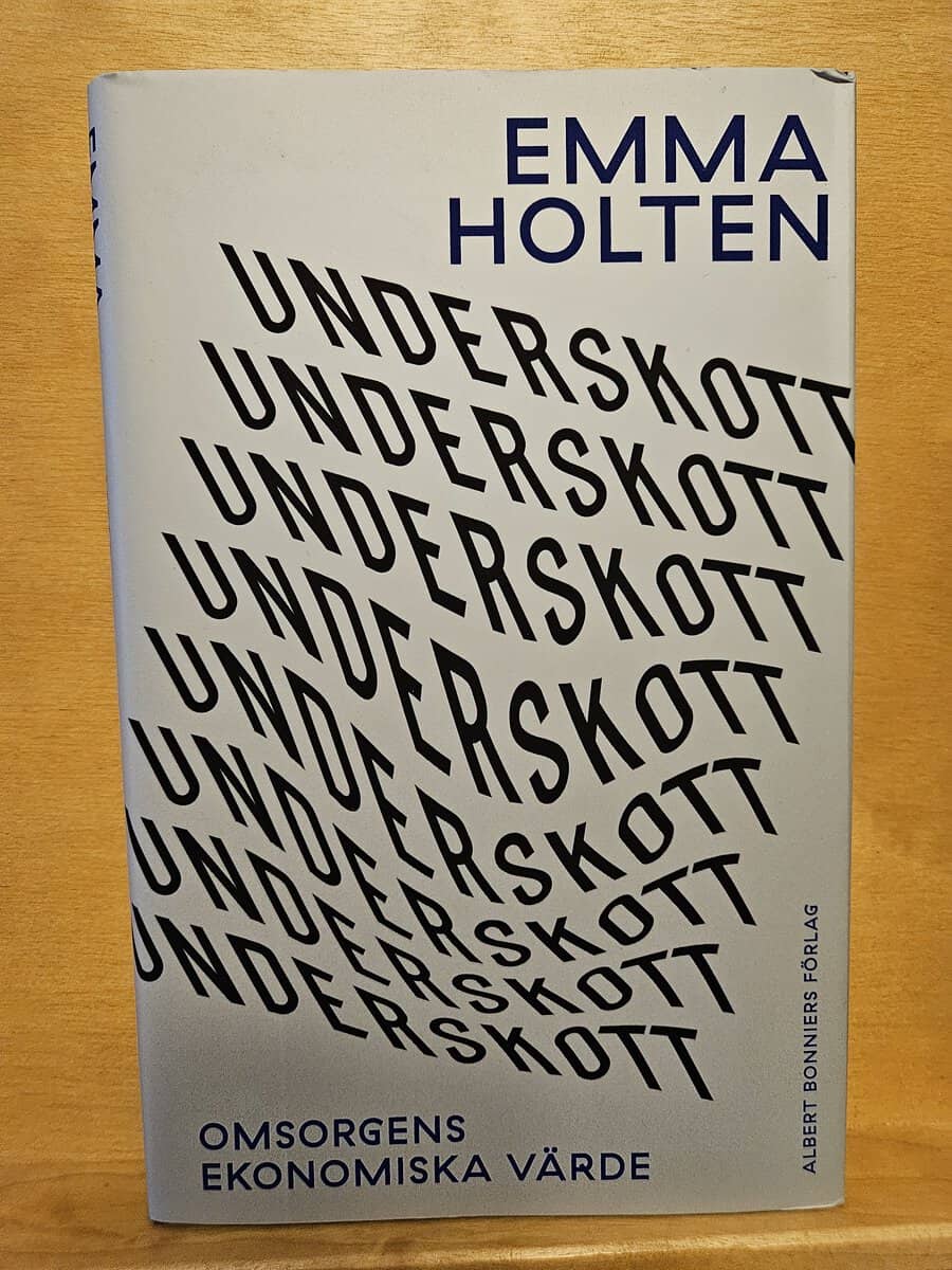 Emma Holten : Underskott